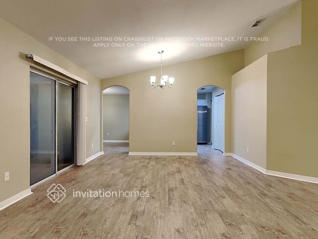 Foto del edificio - 109 Heathrow Dr