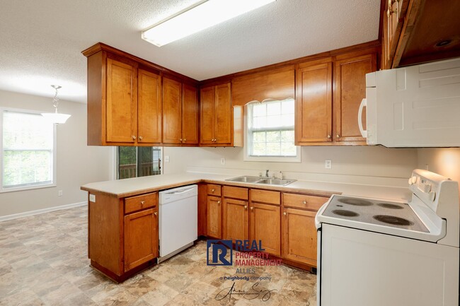 Foto del edificio - Creekside Manor Home