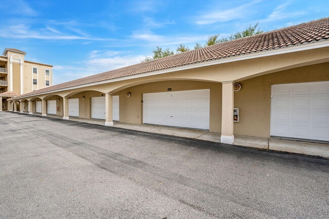 Building Photo - 6005 US-1