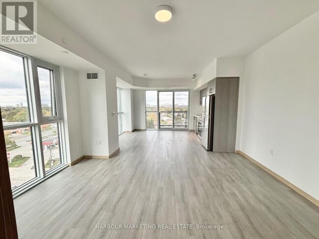 Photo du bâtiment - 3421 Sheppard Ave E
