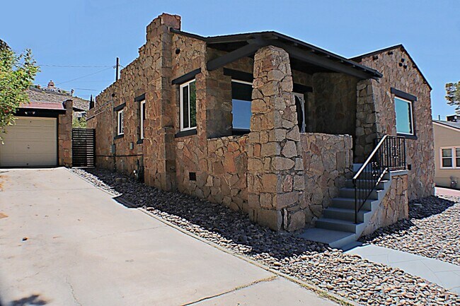 Building Photo - Beautifully Remodeled Home in Kern Place
