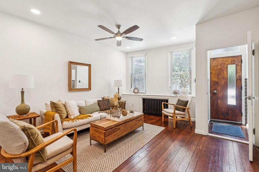 Primary Photo - 1115 S 7th St
