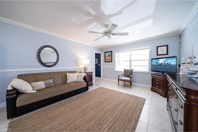 Foto del edificio - 2 br, 2 bath Condo - 1520 McKinley St Apt ...