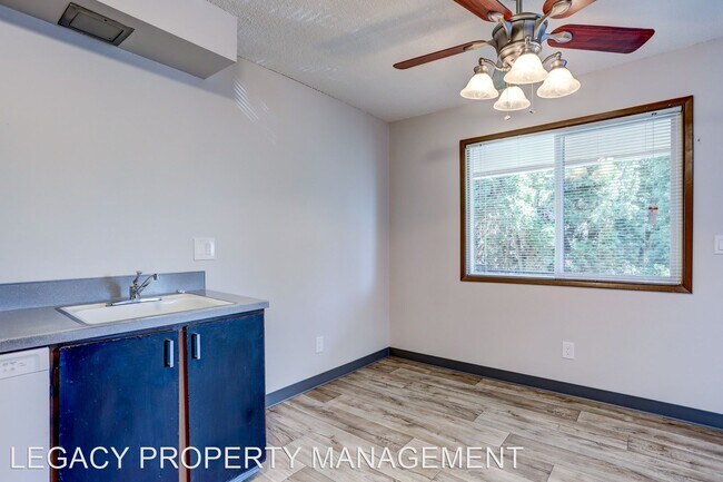 Building Photo - 3715-3775 SW 108th Ave
