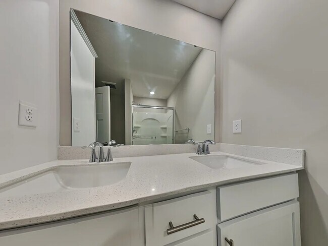 Foto del edificio - 1263 142nd St E