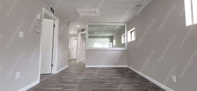Foto del edificio - 39812 Clintonview St