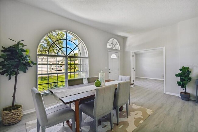 Building Photo - 29435 Allegro Dr