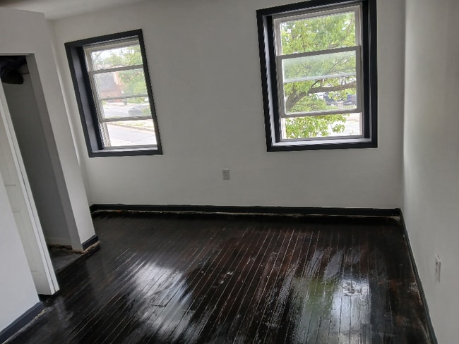 Foto del edificio - 4602 Harford Rd