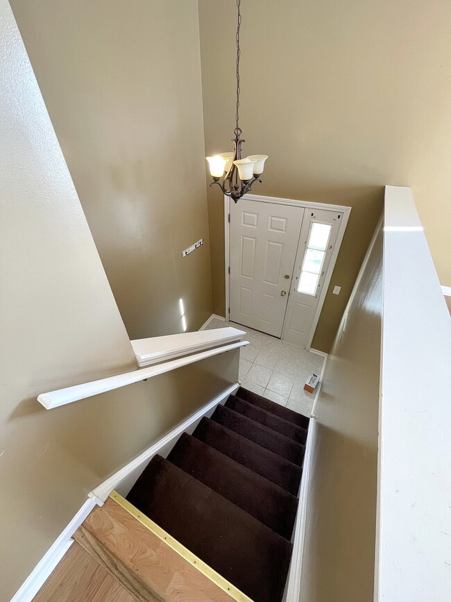 Foto del edificio - 341 Holiday Ln