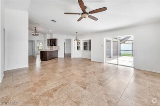 Building Photo - 1094 Grove Dr