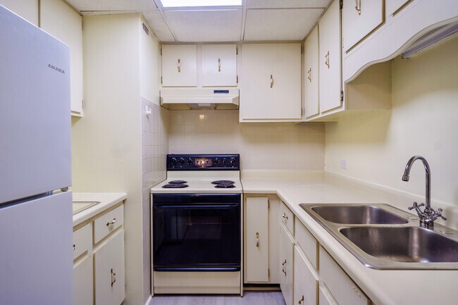 Foto del edificio - 3849 N Parkway Dr
