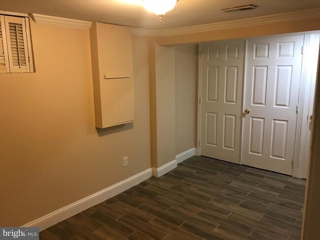 Building Photo - 1280 Dawson Ct