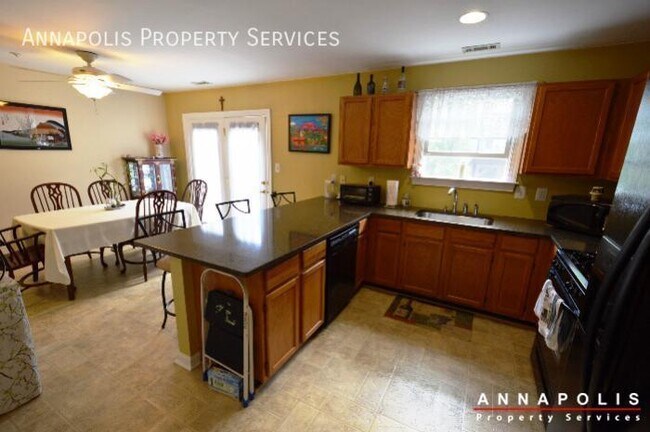 Building Photo - 1106 niblick court