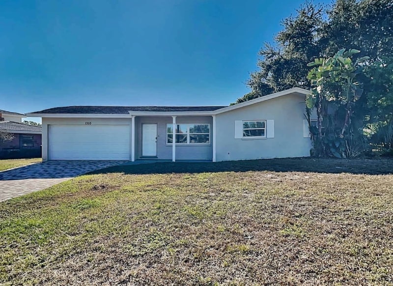 Foto principal - 1265 Stratford Dr