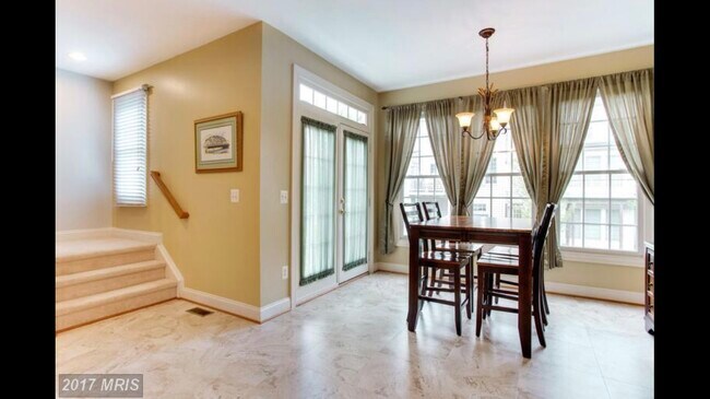 Building Photo - 6818 Witton Cir