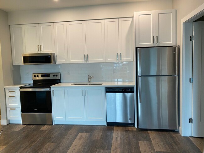 Photo du bâtiment - Park Suites at Central Park Village