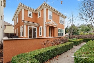 Building Photo - 568 Selby Lane