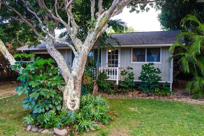 Building Photo - 320 Nakoa Dr.