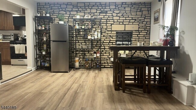 Foto del edificio - 15 N 17th St