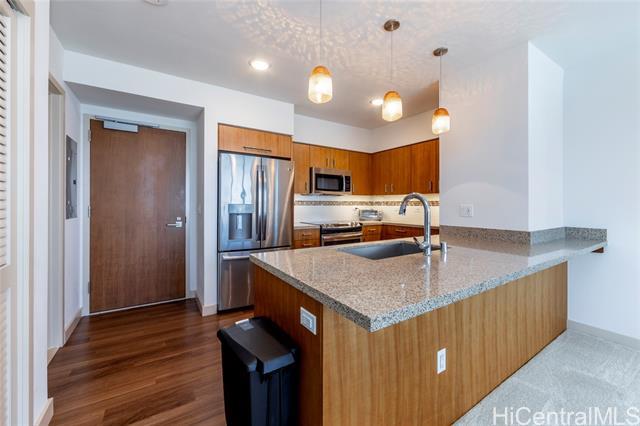 Foto principal - 555 South St
