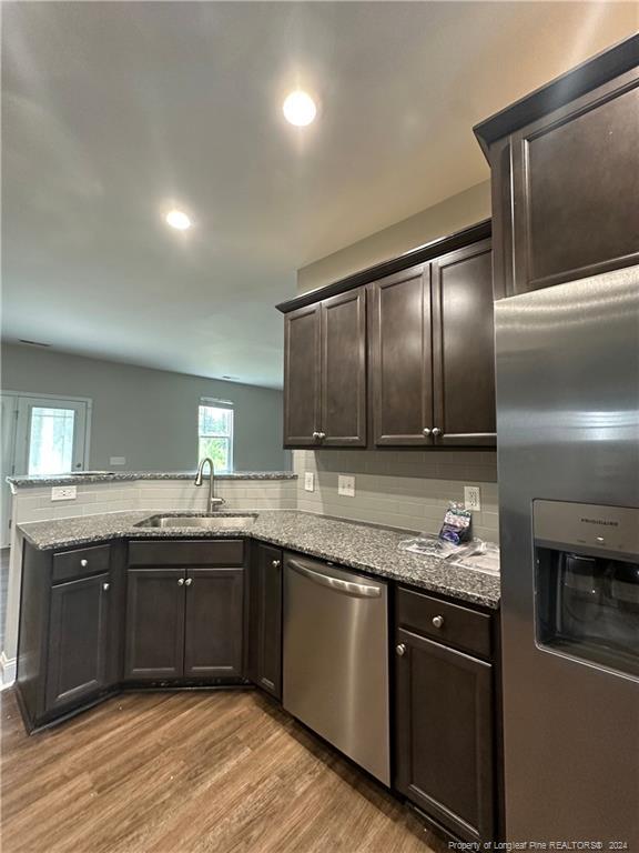 Building Photo - 417 Angel Oak Dr