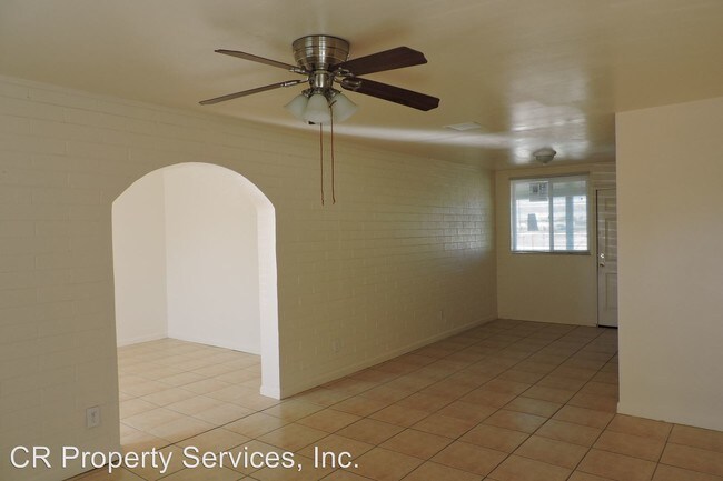 Building Photo - 4 br, 1 bath House - 1102 E. Bisnaga St.