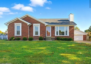 Building Photo - 10413 Gisela Ct