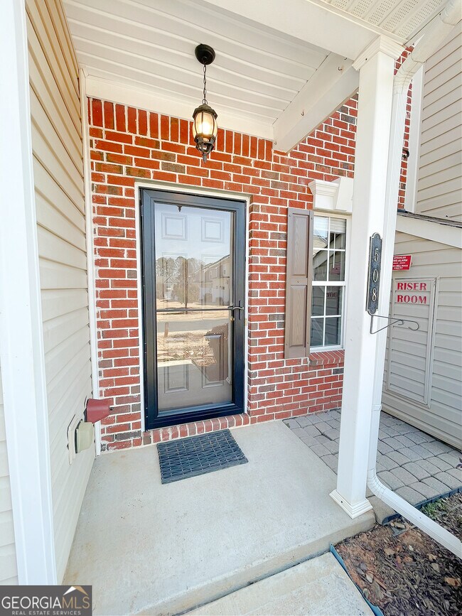 Building Photo - 508 Dragonfly Ct
