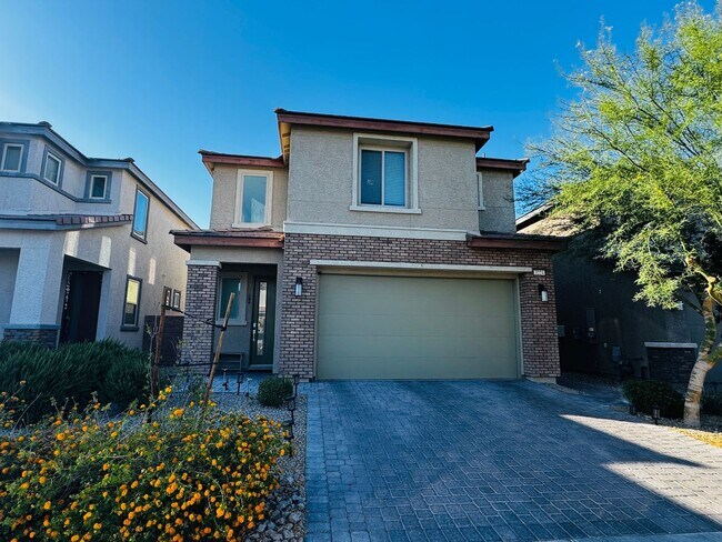 Foto del edificio - Home For Rent in a gated community
