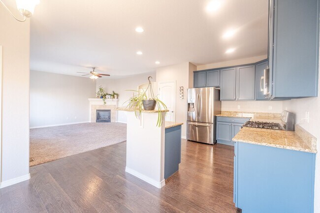 Foto del edificio - This 3,107 square foot single family home ...
