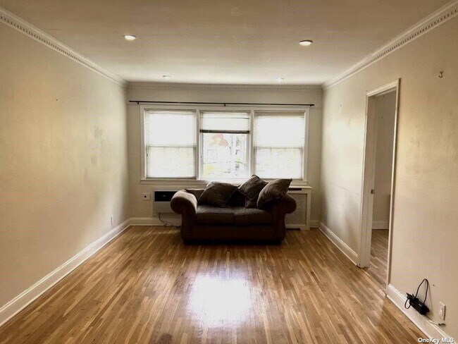 Building Photo - 215-10-215-43 43rd Ave