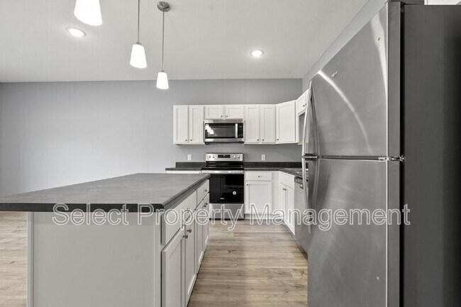 Foto del edificio - 7071 Homestead Rd