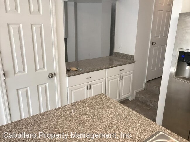 Building Photo - 2 br, 2.5 bath House - 7756 S Rita Lane 21...