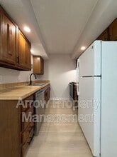 Building Photo - 3341 Holdrege St