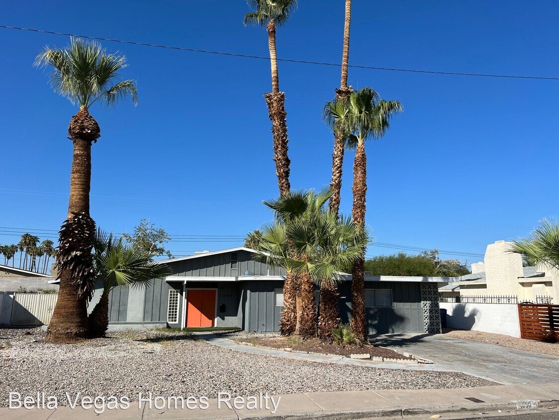 Foto principal - 4 br, 2 bath House - 1590 Sombrero Dr