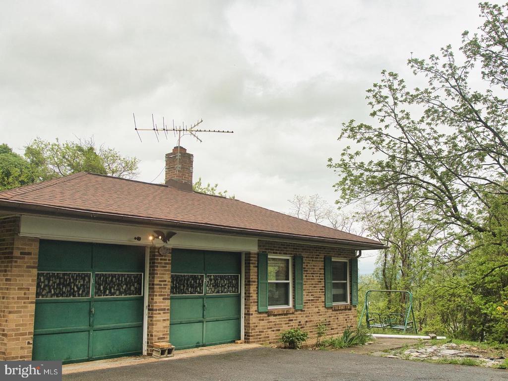 Primary Photo - 7880 Chambers Hill Rd