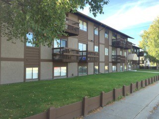 Building Photo - 1414 W 26th Ave