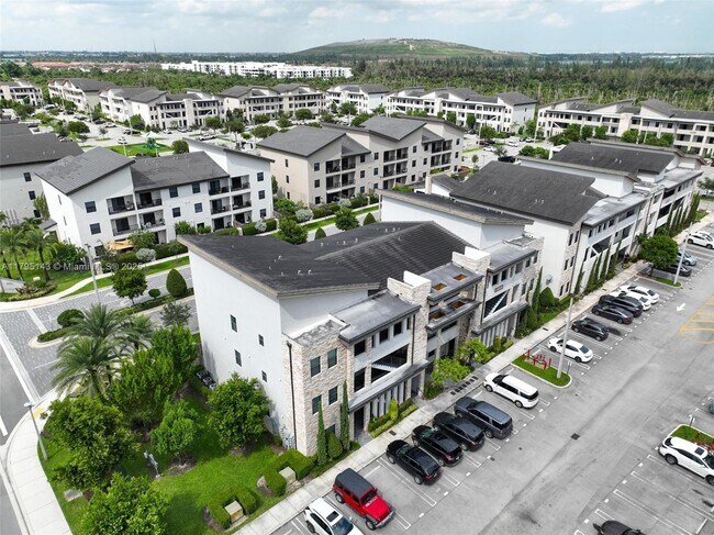 Foto del edificio - 7865 NW 104th Ave