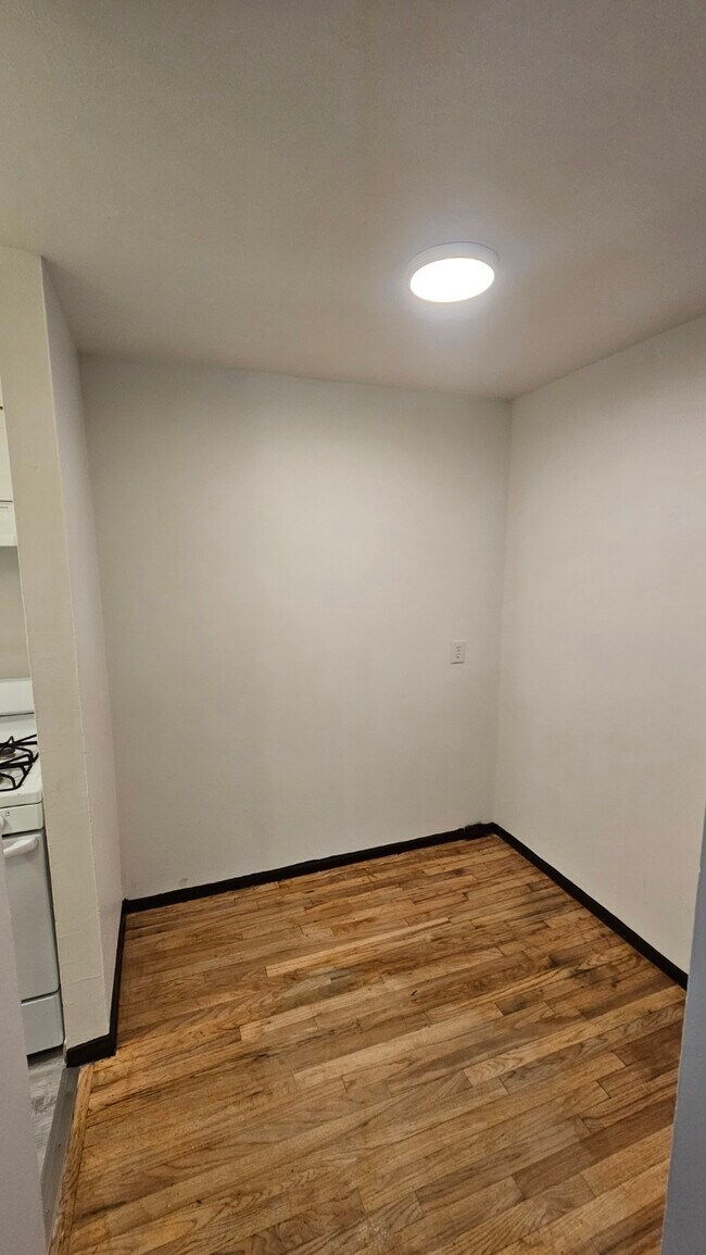 Foto del edificio - The Avenue