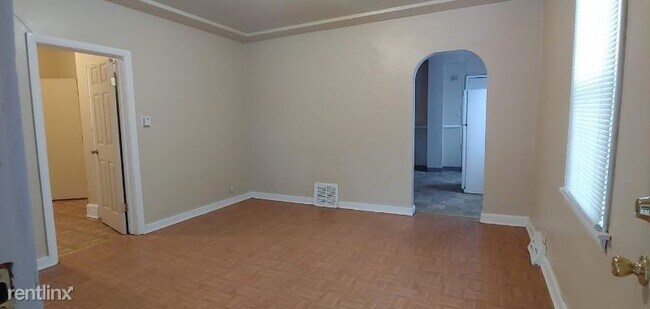 Building Photo - 1724 N 24th St