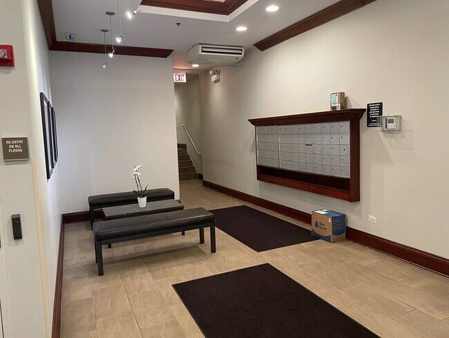 Foto del edificio - 547 S Clark St