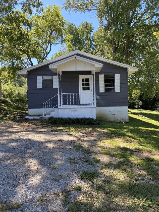 512 9th Ave SW, Attalla, AL 35954 House Rental in Attalla, AL