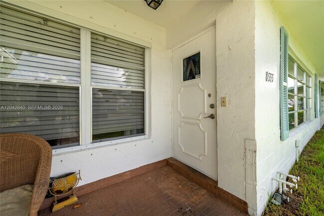 Foto del edificio - 8555 NW 10th St