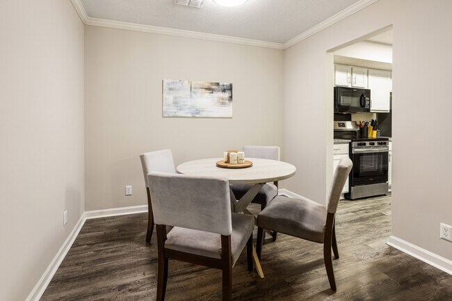 Foto del edificio - Wellington Manor