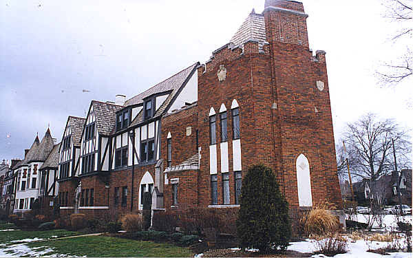 Building Photo - 2910 Ludlow Rd