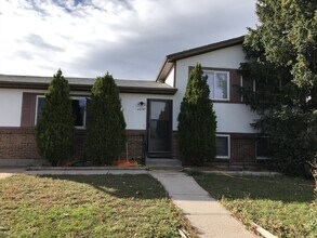 Building Photo - 11230 E Alaska Pl