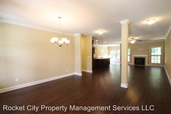 Building Photo - 3960 Hawks Way NE