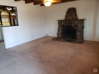 Building Photo - 3026-3028 E Alta Vista St
