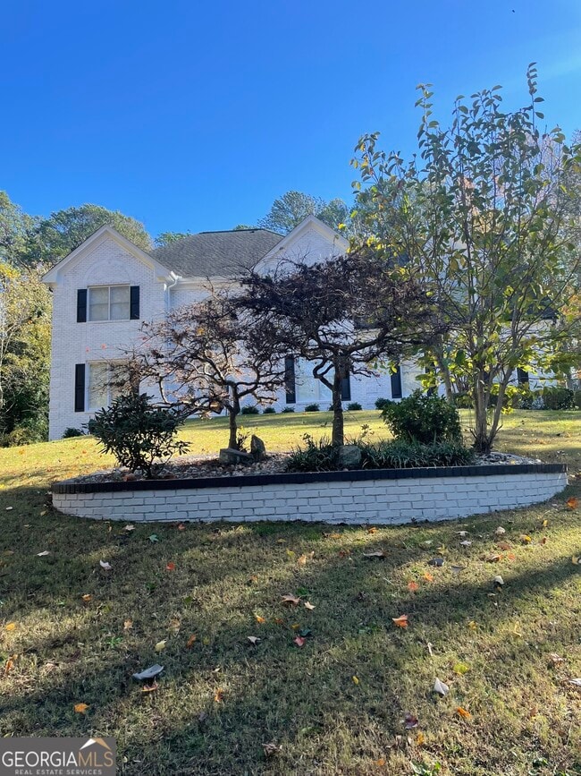 Foto del edificio - 570 Village Green Ct SW