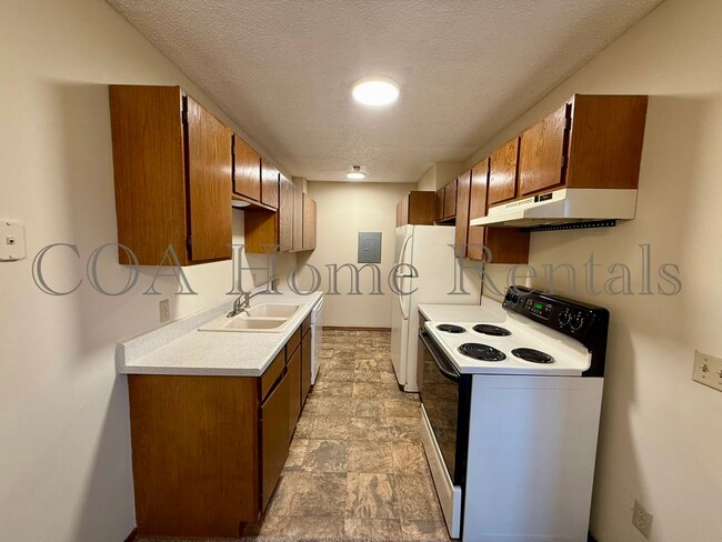 Foto del edificio - West Side Townhome
